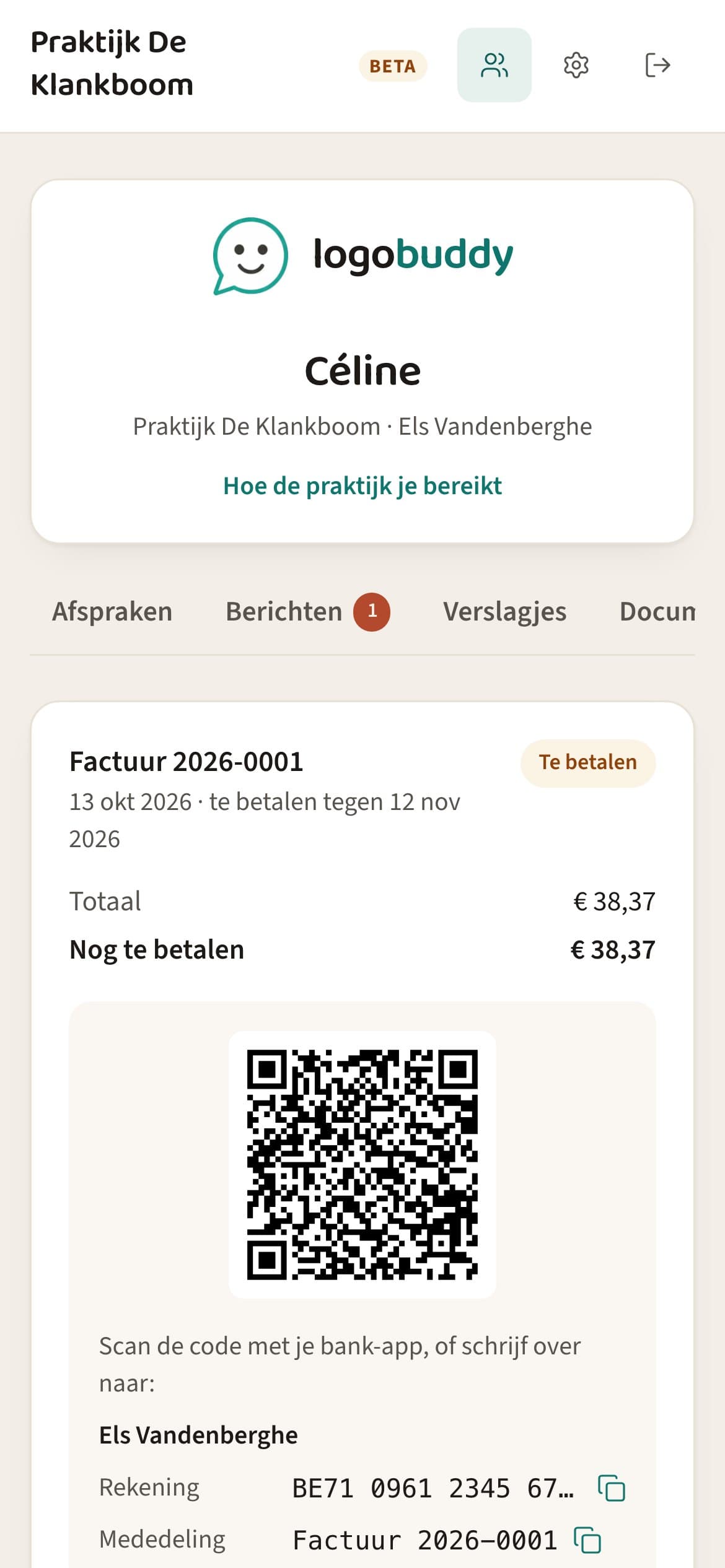Een openstaande factuur in het ouderportaal met betaal-QR-code